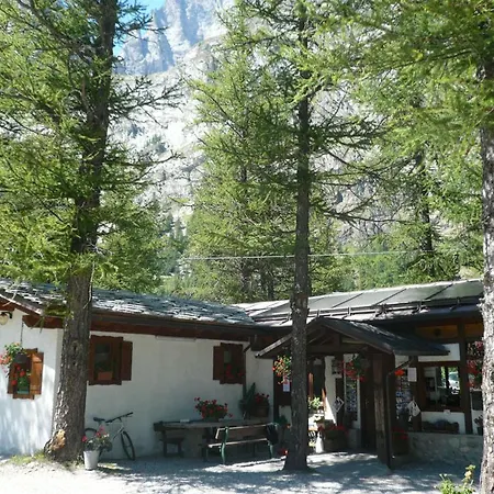 Parque de Campismo Aiguille Noire Courmayeur