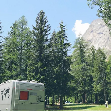 Parque de Campismo Aiguille Noire *